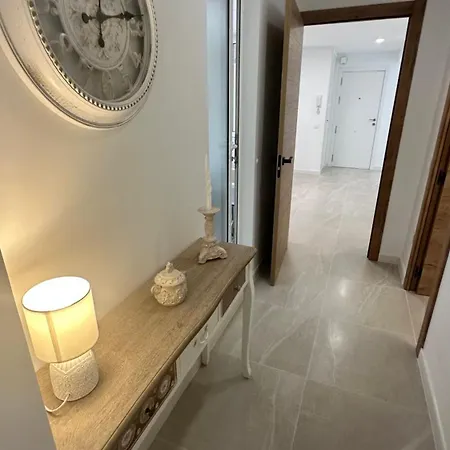 New Amazing Design 100m From Appartement *